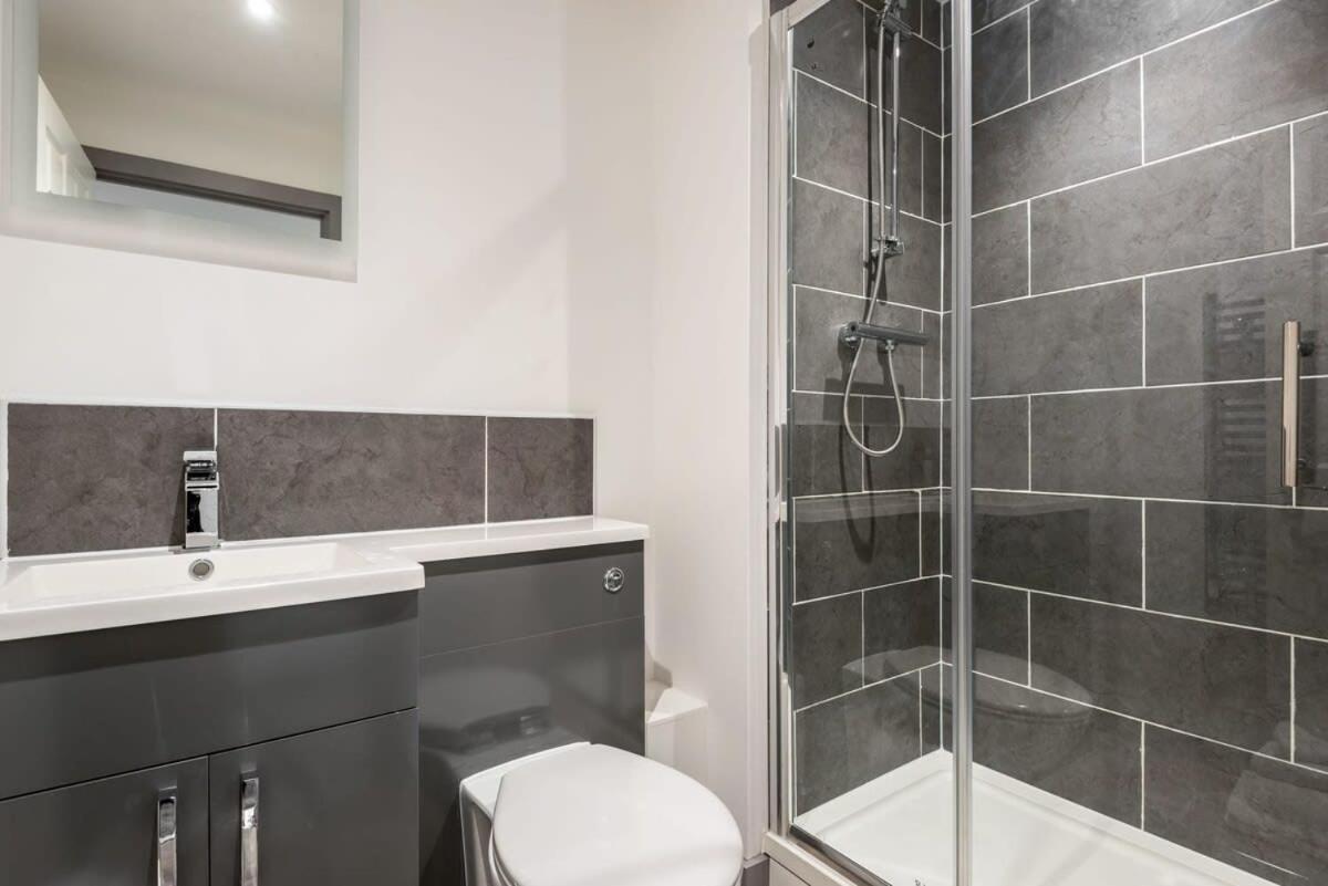 Contemporary 1 Bedroom Apartment In Central Hull Кингстон-апон-Халл Экстерьер фото